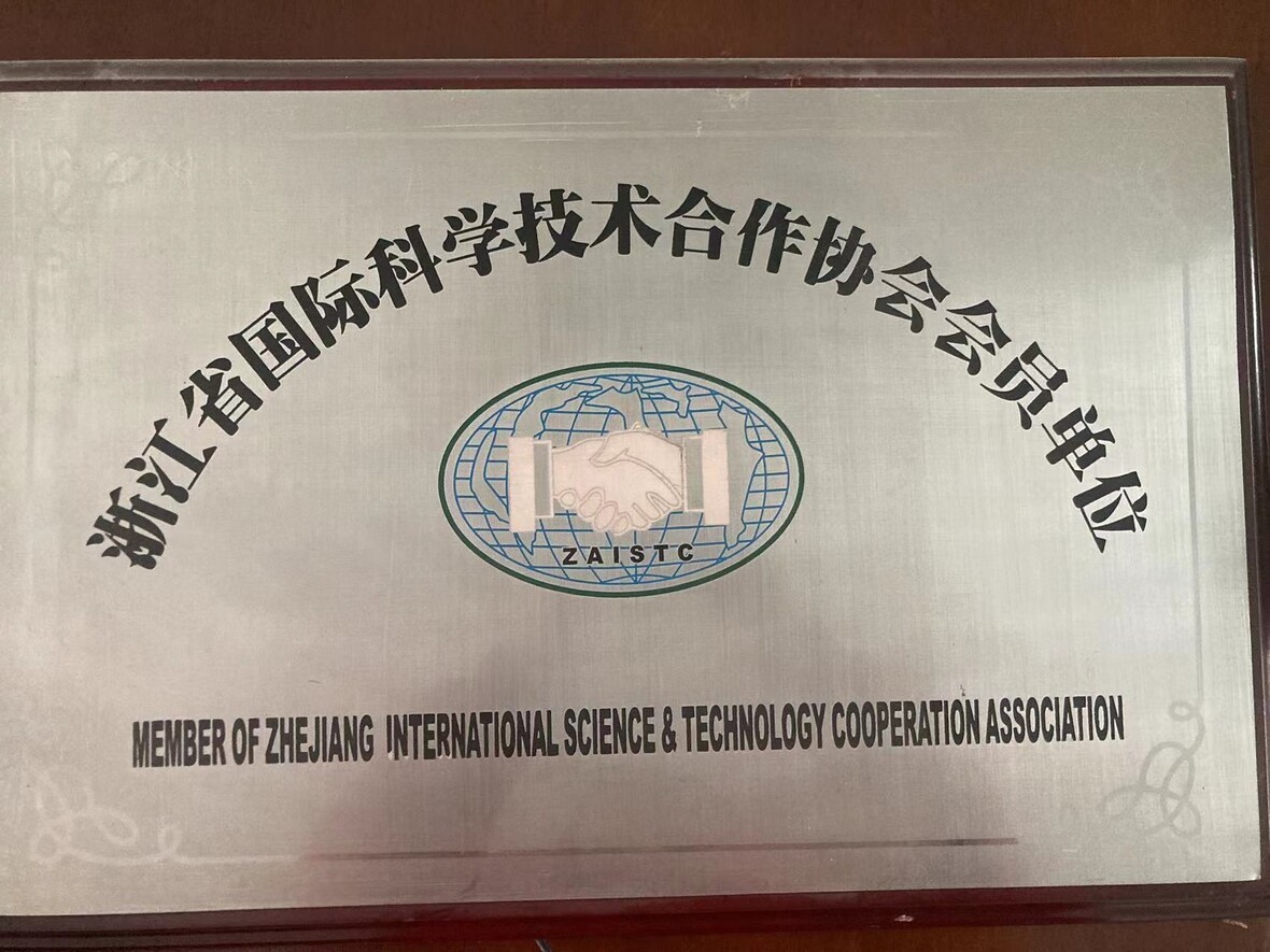 合作共赢，仲博CBIN冷水机欢迎各界监督